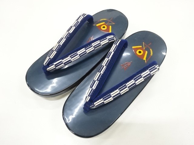 JAPANESE KIMONO / PAULOWNIA GETA FOR BOYS (19.5 cm) / UNUSED
